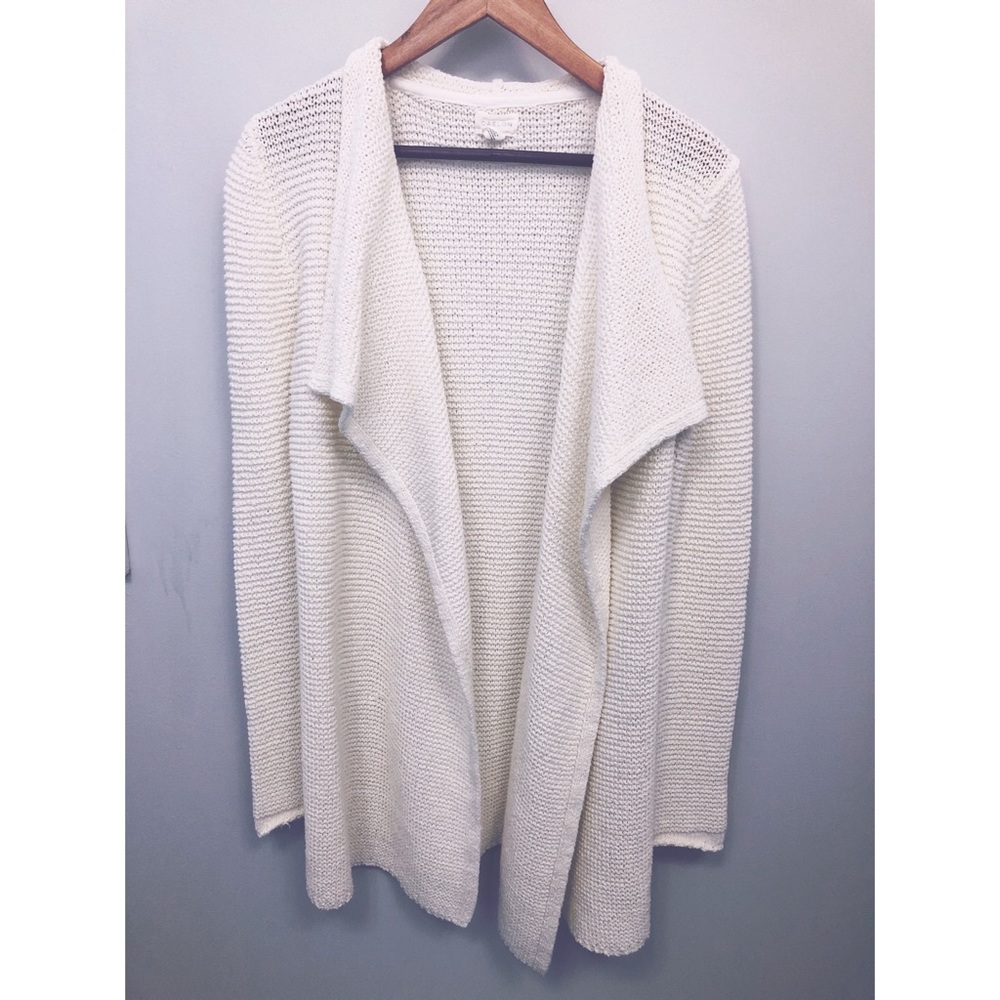 Easy White Cardigan - Picture 2 of 3
